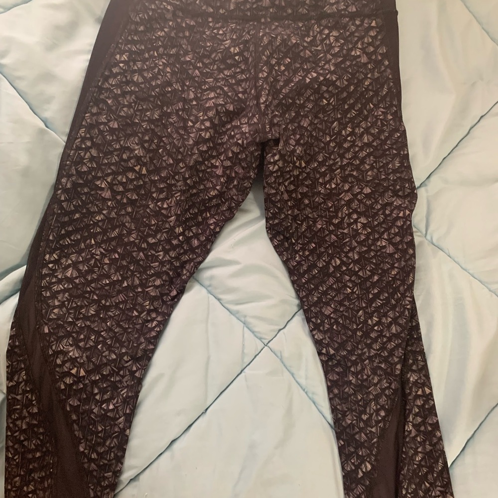 lululemon athletica Black Patterned Leggings - Picture 2 of 5